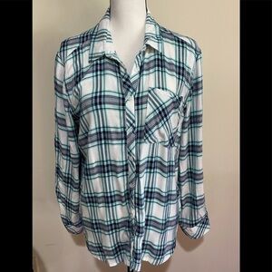 ID 23 Plaid flannel shirt